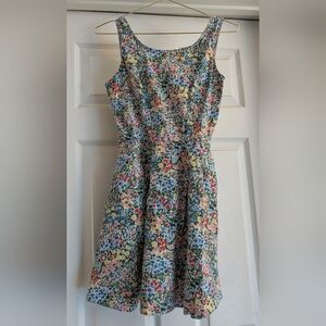 Retrolicious Floral Mini Dress - Multicolor
